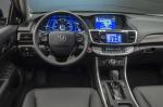 Honda Accord Hybrid 2014 года